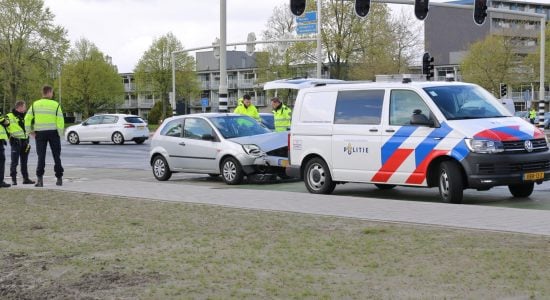 Onderzoek na verkeersongeval op kruising in Leeuwarden