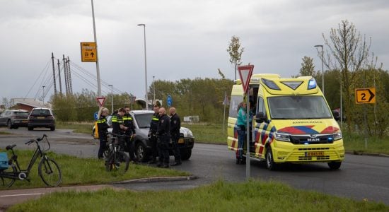 Fietser gewond bij aanrijding met auto in Leeuwarden