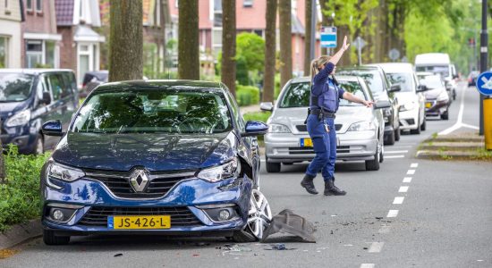 Vertraging in Heerenveen door botsing tussen twee auto’s