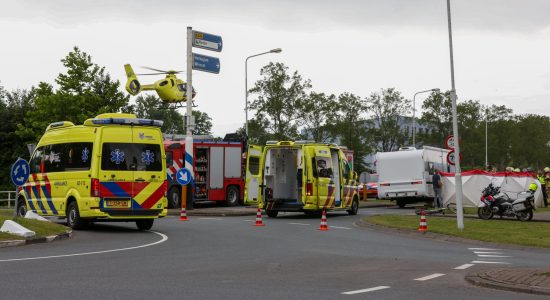 Fietser (86) zwaar gewond na aanrijding in Franeker