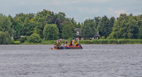Lichaam vermiste kanovaarder (78) gevonden bij zoekactie Earnewâld