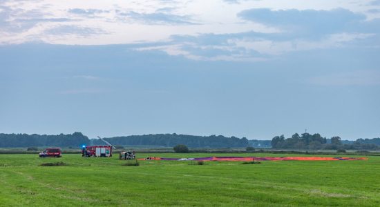Vrouw (66) overleden na neerstorten luchtballon De Hoeve