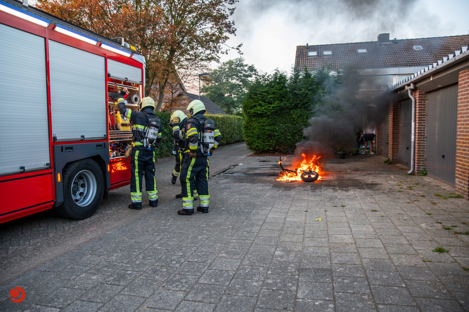 Scooter in lichterlaaie in Oosterwolde