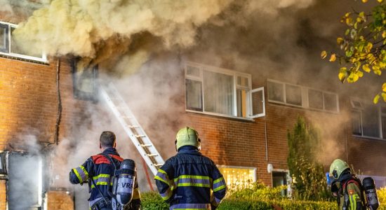 Woning verwoest door grote brand in Wolvega
