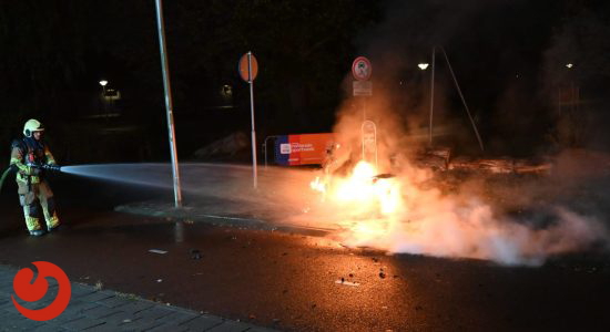 Scooter in vlammen op in Leeuwarden