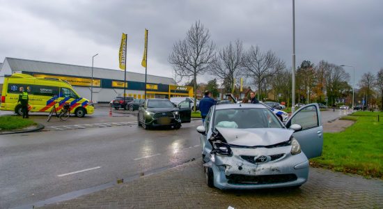 Veel schade na voorrangsfout in Joure