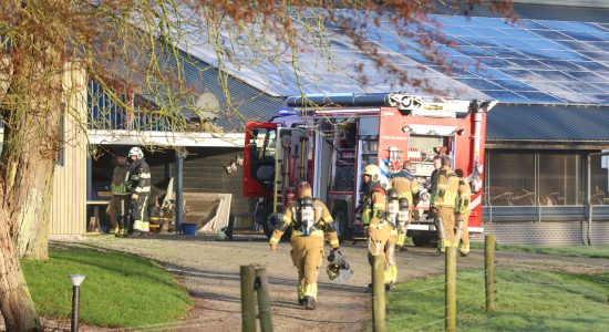Groot alarm voor brand in woonboerderij Menaam