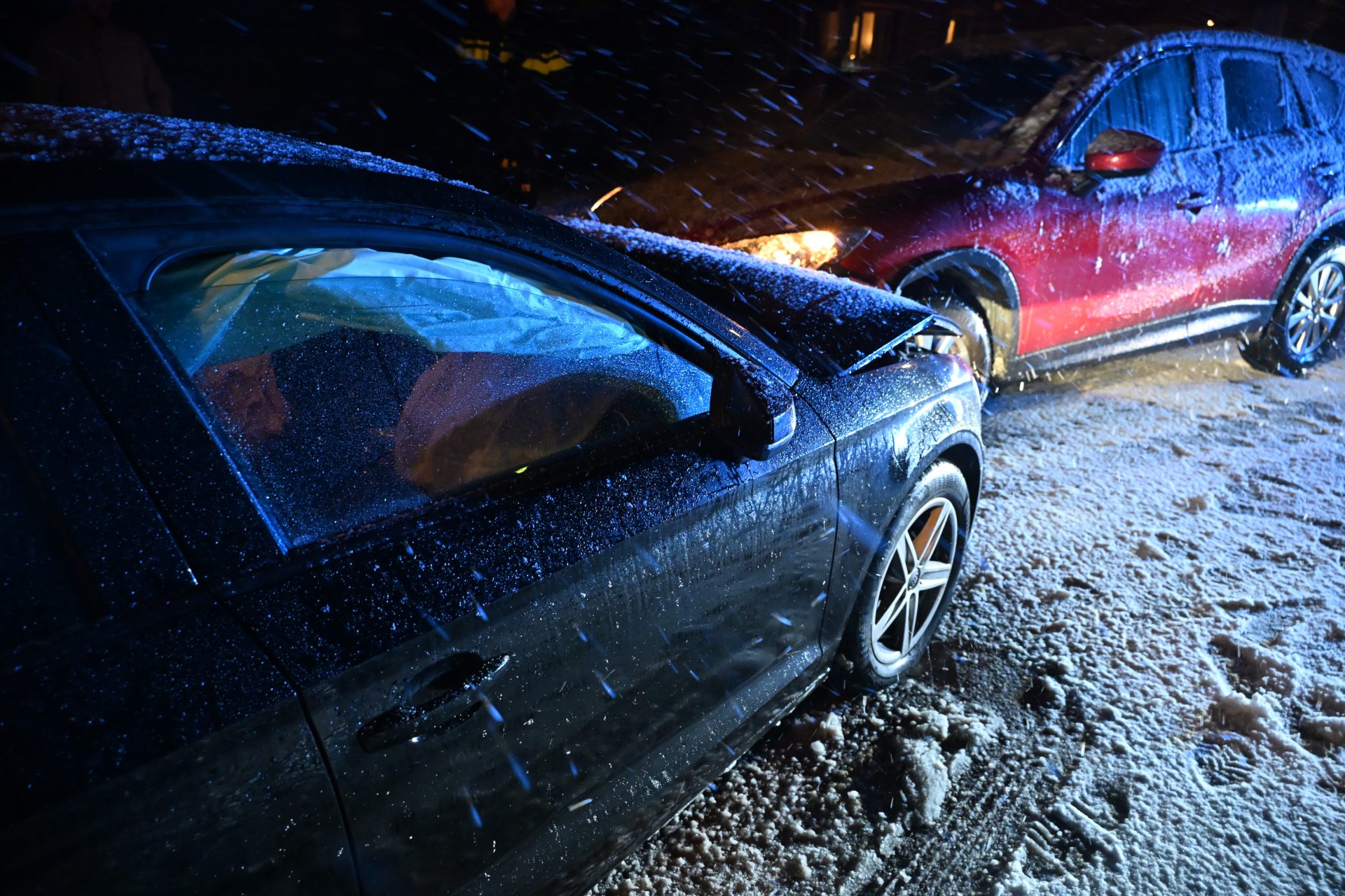 Frontale botsing in wegversmalling Dongjum