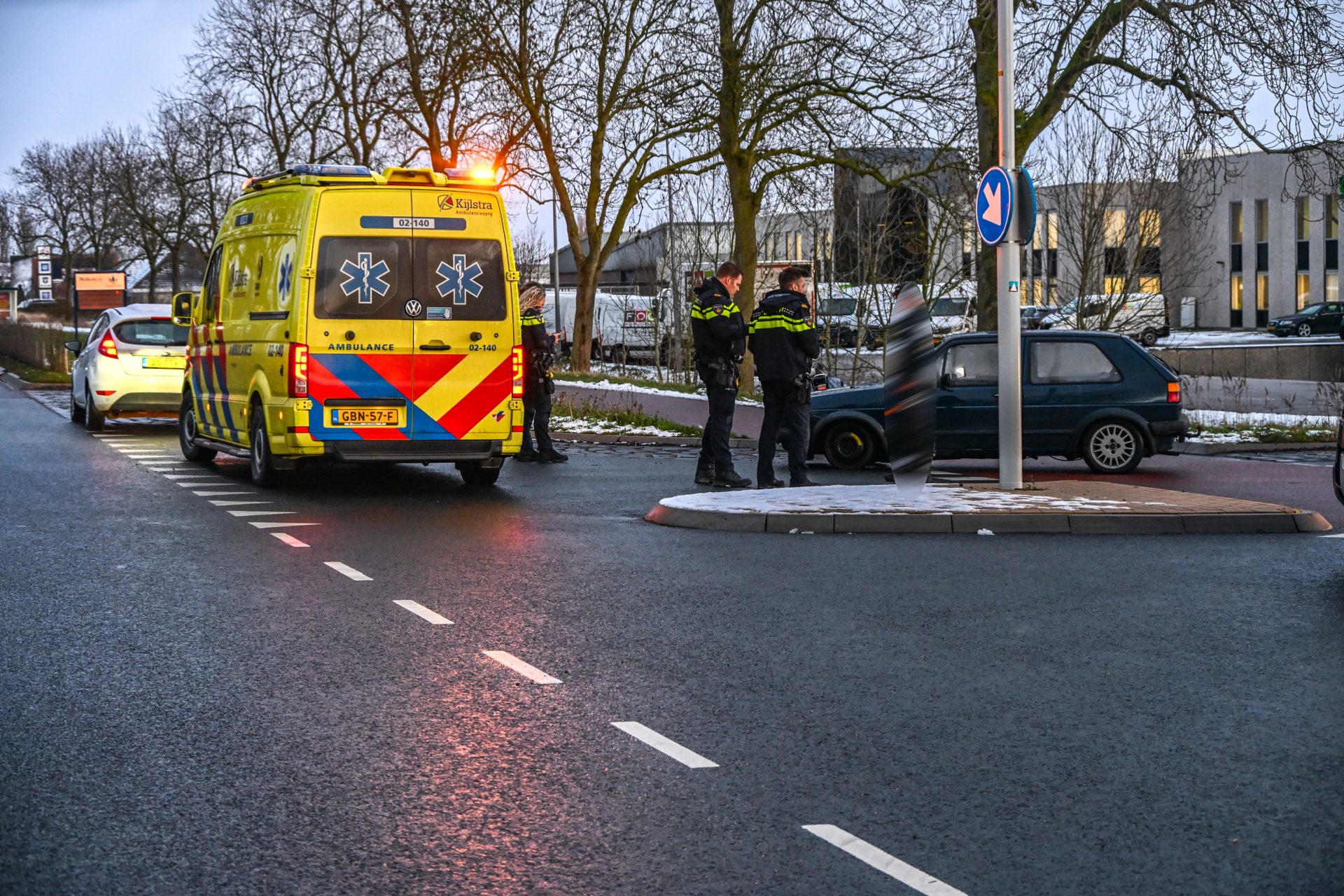 Fietsster gewond na botsing met auto in Franeker