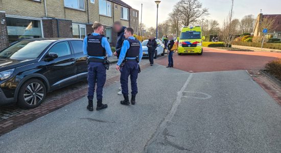 Automobilist ramt geparkeerde auto’s in Franeker