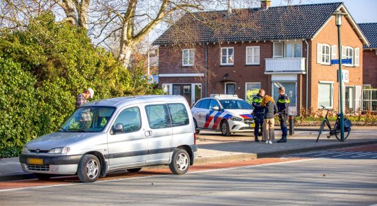 Fietser gewond na botsing met auto in Drachten