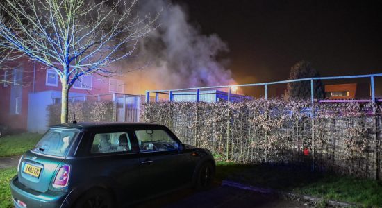 Uitslaande brand in schuur Franeker