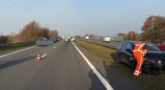 File door aanrijding op N31 bij Opeinde
